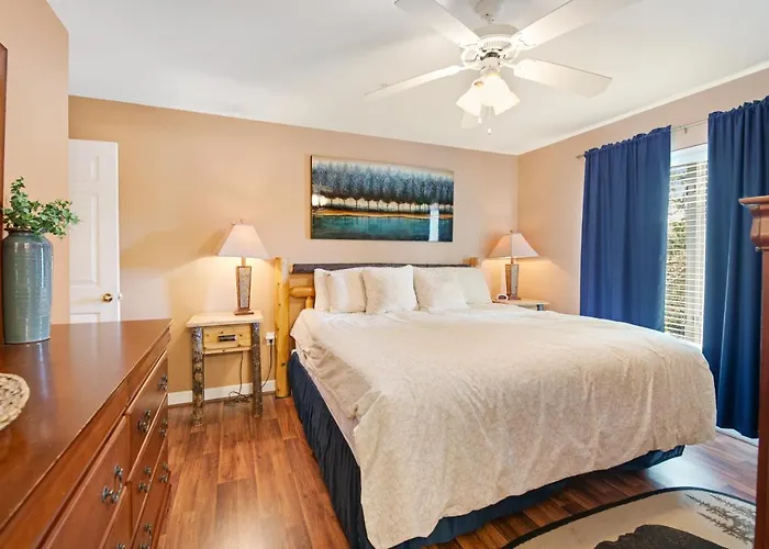 Jan\'S Riverside Retreat